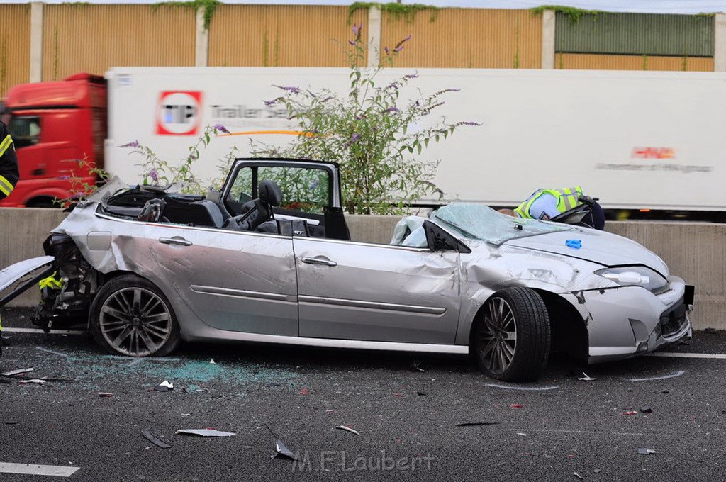 Schwerer VU A 3 Rich Oberhausen Hoehe AS Koeln Muelheim P06.jpg